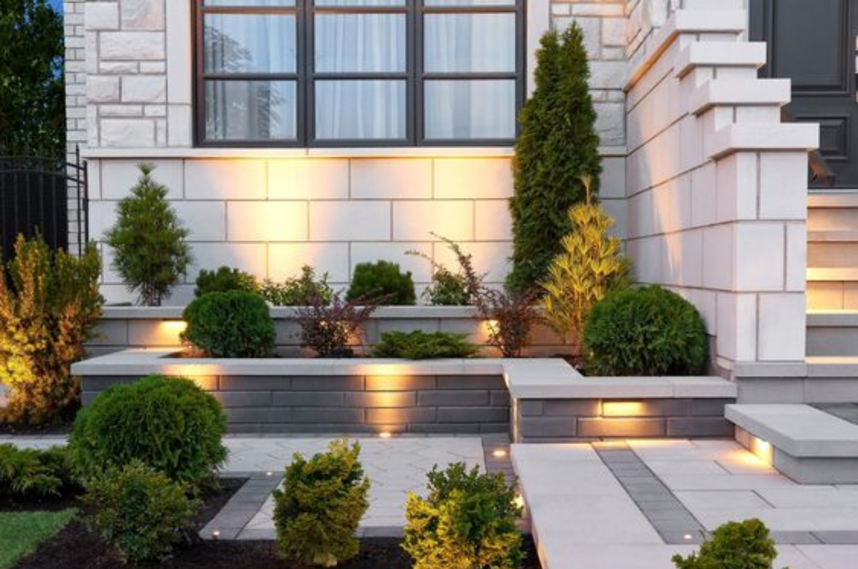 Front Yard Mississauga Landscaping Ideas to Boost Your Curb