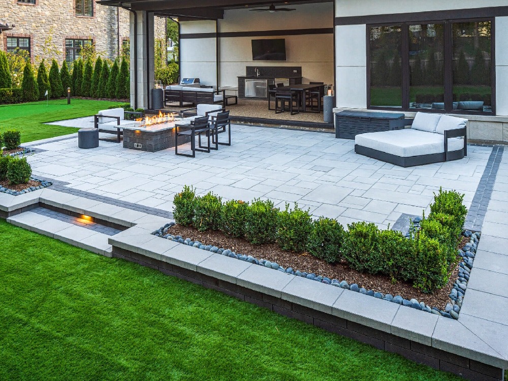 Custom Hardscaping Installation