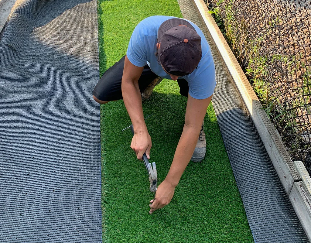 How to choose turf installer Oakville